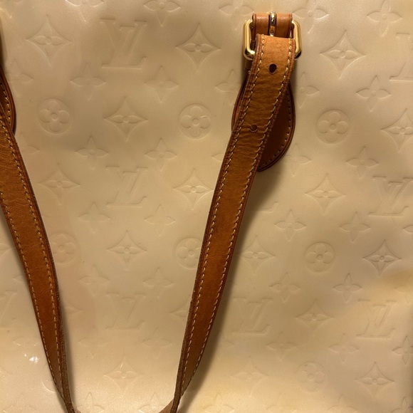 Louis Vuitton Brentwood Vernis Bag Leather Pearle - Picture 9 of 12